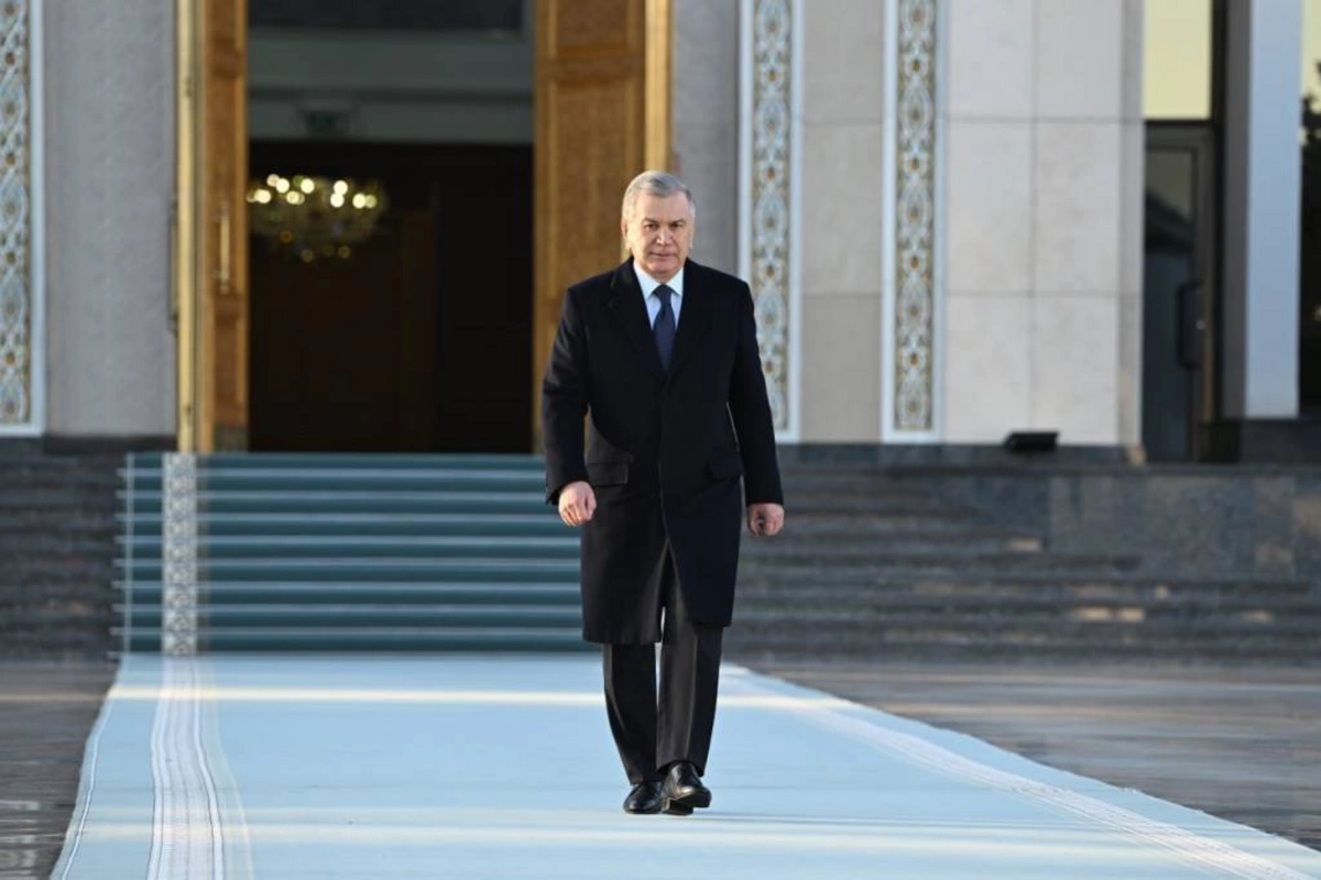 Uzbekistan’s President Leaves for United Arab Emirates