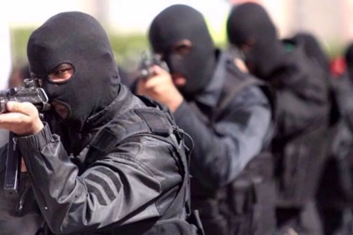 IRGC Captures Terrorist Team, Seizes Suicide Vests in Southeast Iran