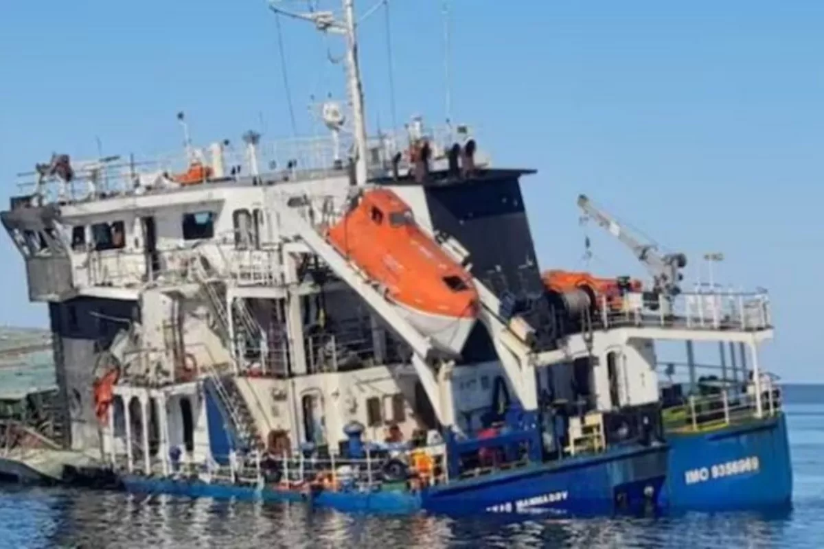 Azerbaijani Captain Dies in Black Sea Drone Attack