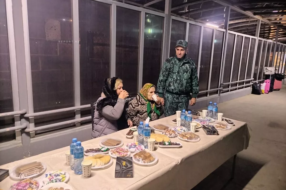 Azerbaijan Pulls Citizens Out of Iran Amid Escalation