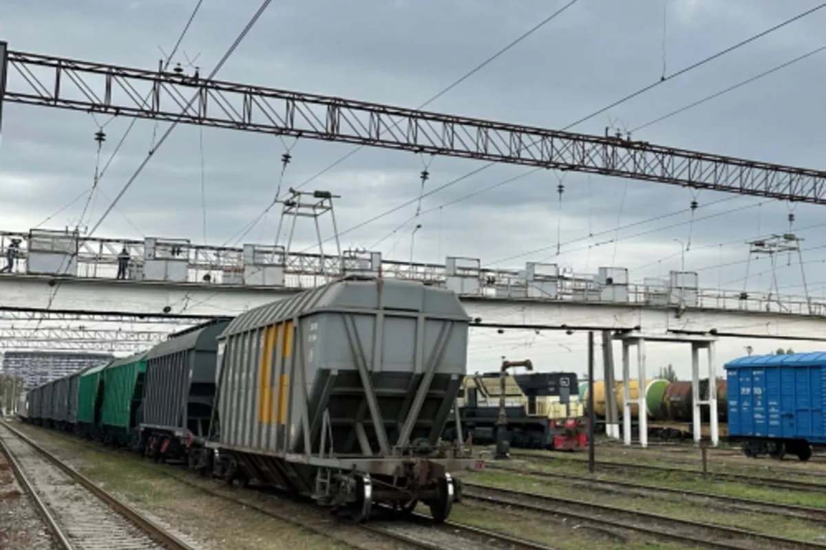 Ten Russian Freight Wagons Pass Through Azerbaijan Bound for Armenia