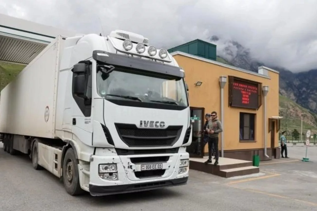 Russia Extends Stay Period for Kazakh Truck Drivers to 180 Days