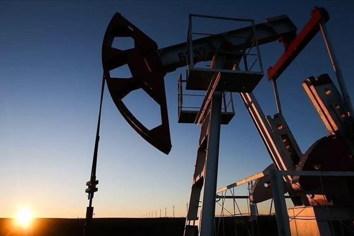 Azeri Light Crude Oil Price Falls by 0.55%