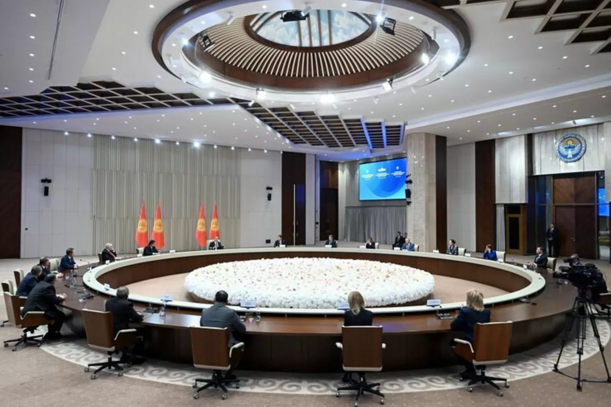 Observers Praise Kyrgyzstan’s Early Elections as Free, Fair