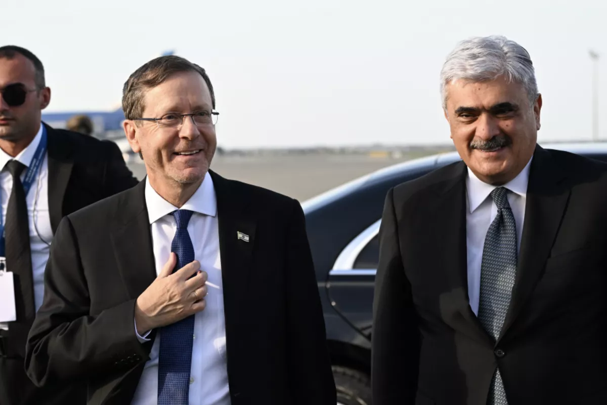 Israeli President Arrives in Azerbaijan for CICA Summit