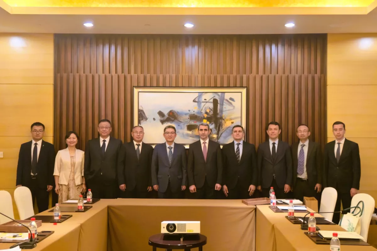 Azerbaijan Railways Chairman in China to Deepen Strategic Transport and Logistics Partnerships