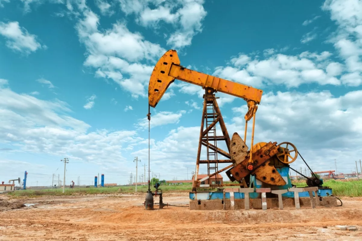 Azerbaijani Oil Prices Plunge by Almost $8