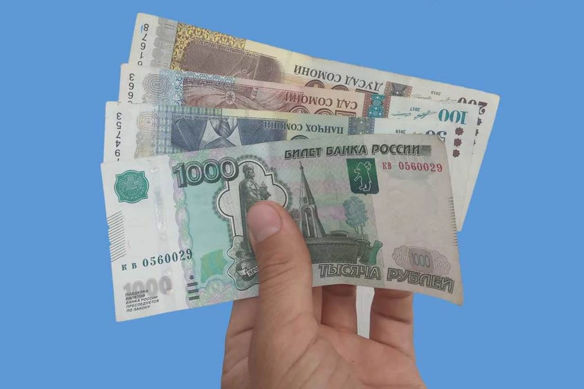 Tajikistan Moves Toward Ruble Transactions in Trade with Russia