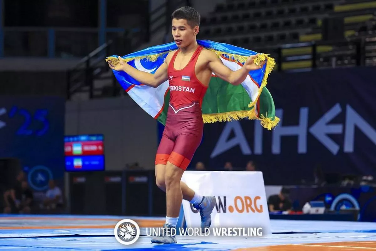Two More Uzbek Wrestlers Crowned World Champions