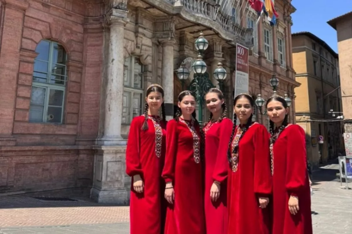 Turkmen Students Dive into Italian Language and Culture at Perugia University