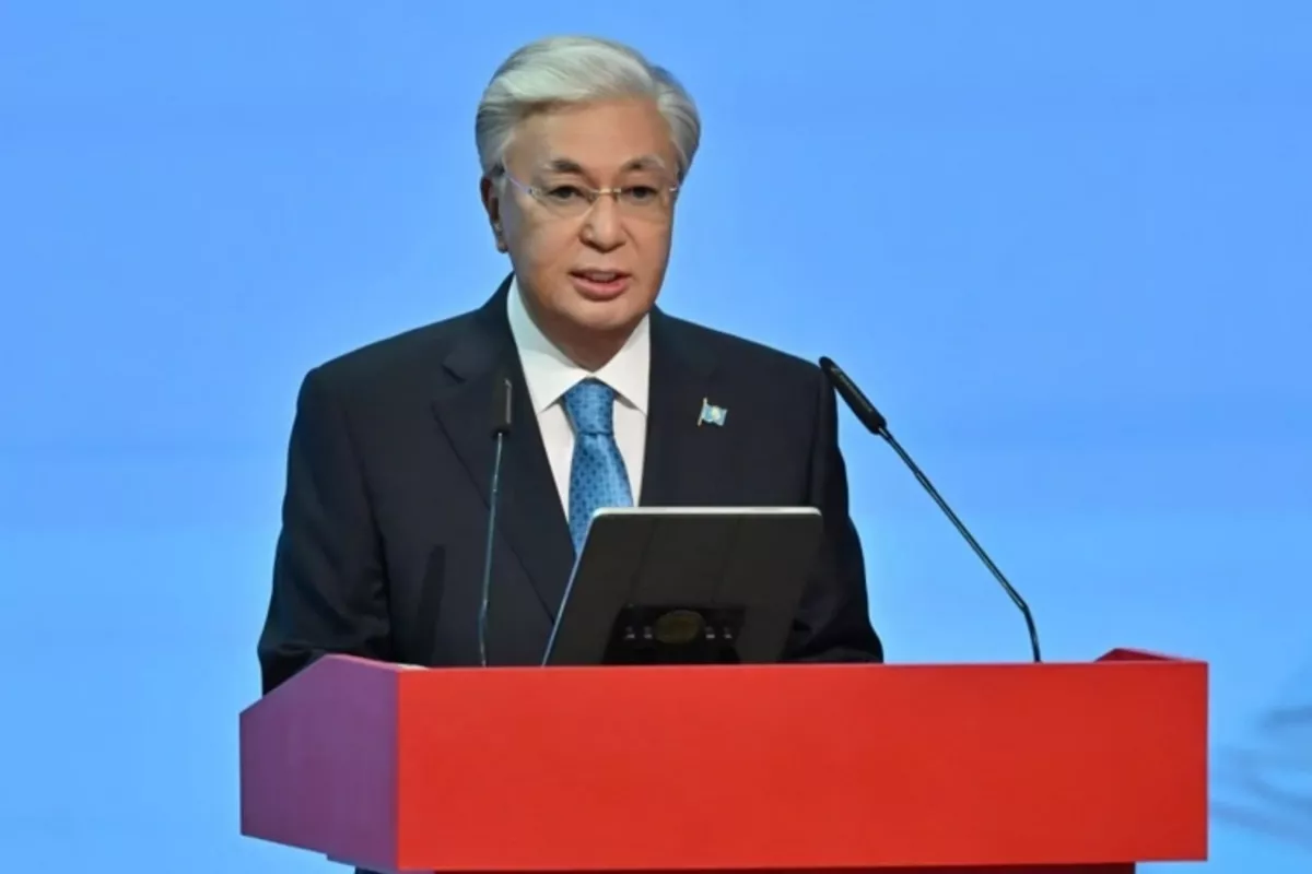 Tokayev: KazMunayGas, Lukoil Collaborate on Major Caspian Shelf Project
