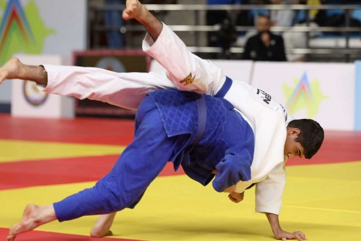 Three Azerbaijani Judokas Reach Grand Slam Final in Dushanbe