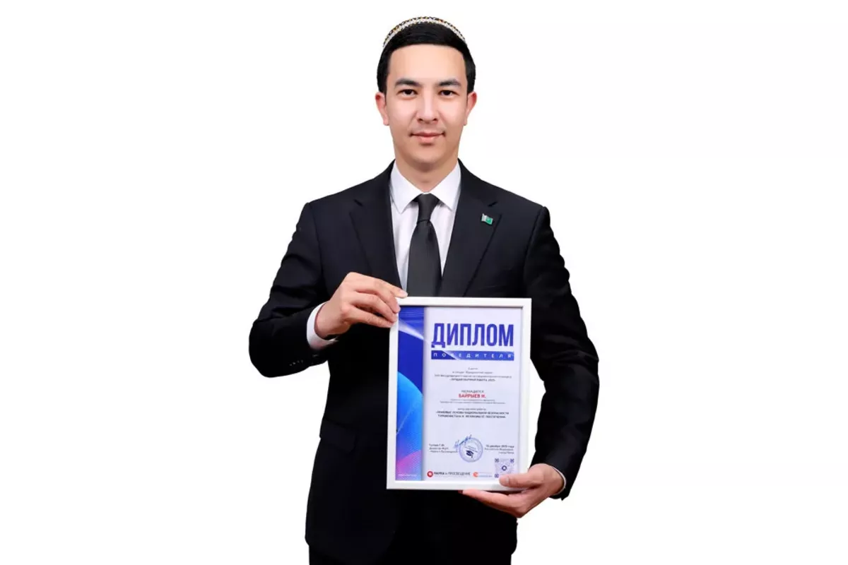 Turkmen Law Student Takes 2nd Place at Global Science Contest