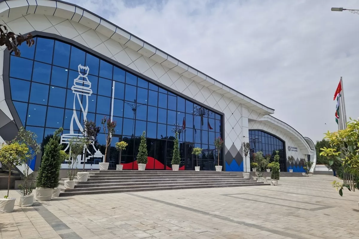 Dushanbe Exhibition Weaves Together Tajik, Kyrgyz Manufacturing Power