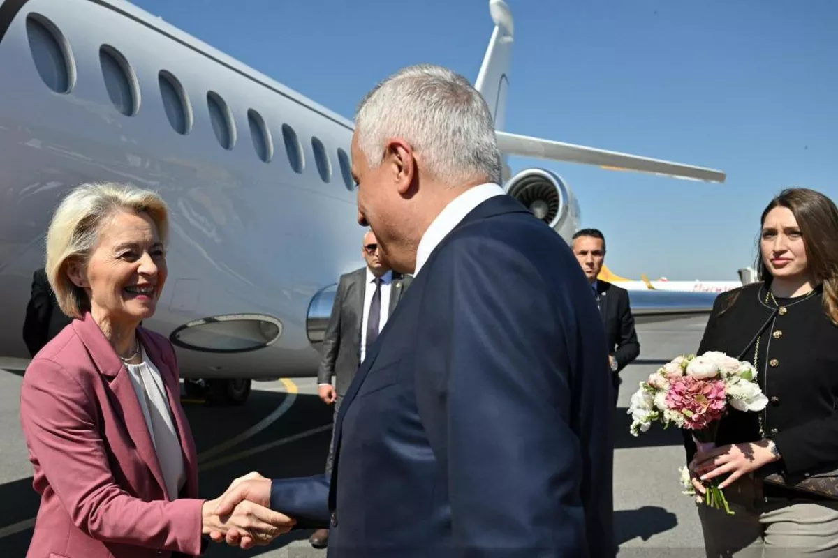European Commission President Arrives in Armenia for High-Level Talks With PM - VIDEO