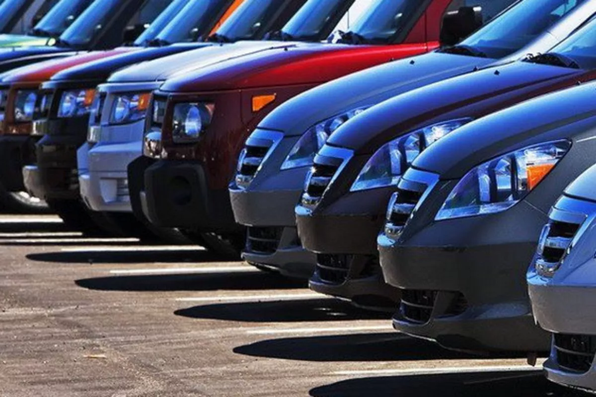 Uzbekistan’s Auto Market Sees Decline in August Sales