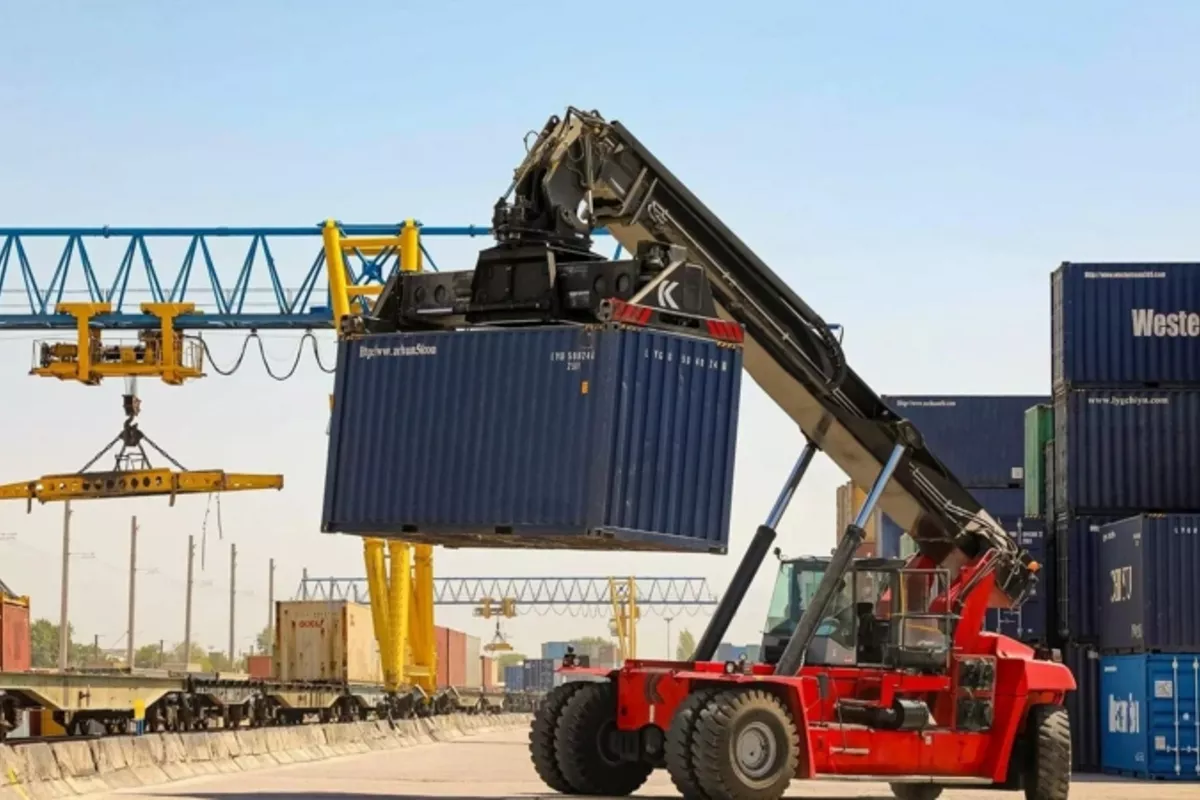 Kyrgyzstan Aims to Become Central Asian Transit Hub by 2030