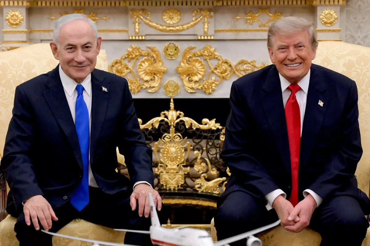 Netanyahu and Trump Weigh Three Options for Iran