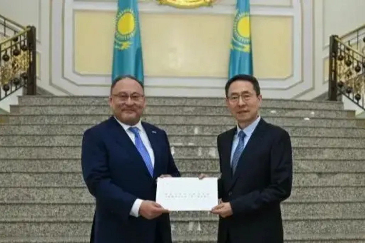 Newly Appointed Chinese Ambassador Starts Diplomatic Mission in Kazakhstan