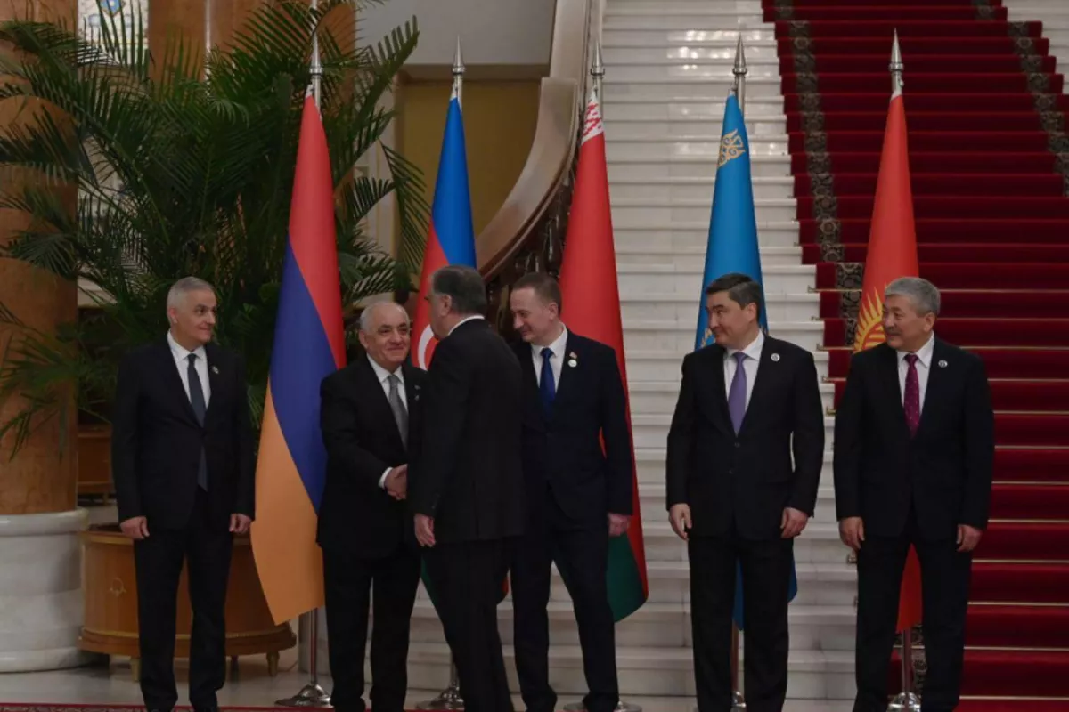 Azerbaijani PM Attends CIS Heads of Government Meeting with Tajik President
