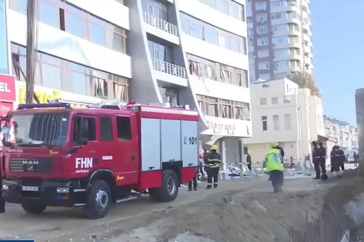 Seven Injured After Explosion at Business Center in Baku - VIDEO