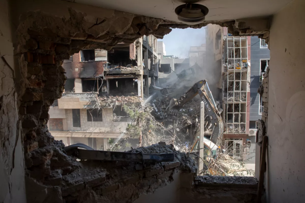 US, Israeli Strikes Cause Damage to Over 24,500 Facilities in Iran