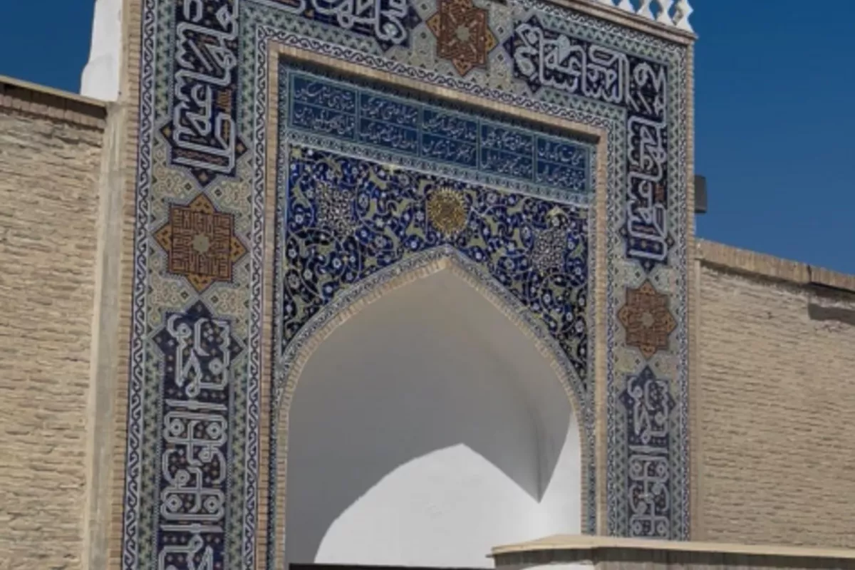 Azerbaijani Delegation Visits Historic Ark Fortress in Bukhara