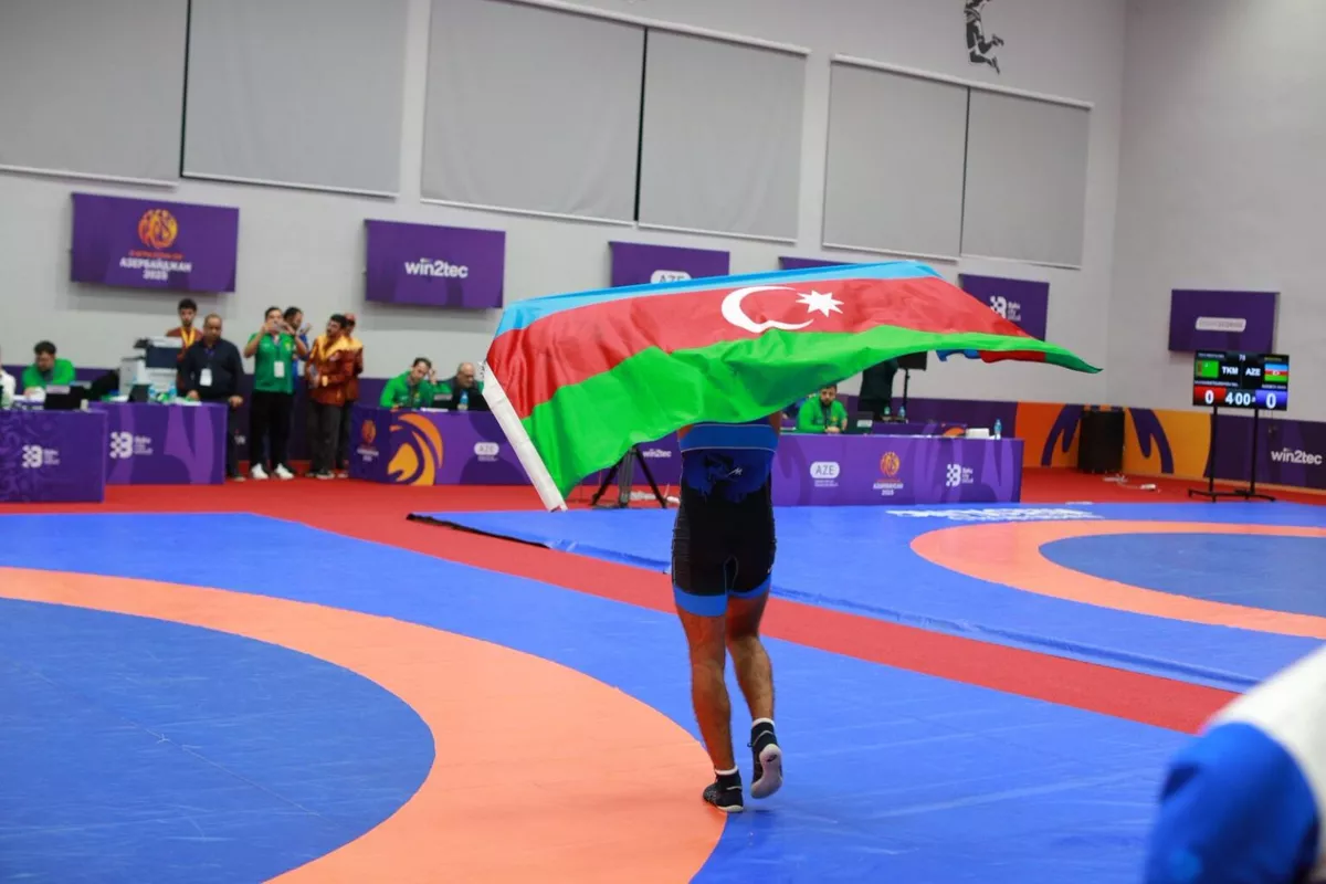 Azerbaijani Wrestler Claims Gold at 3rd CIS Games