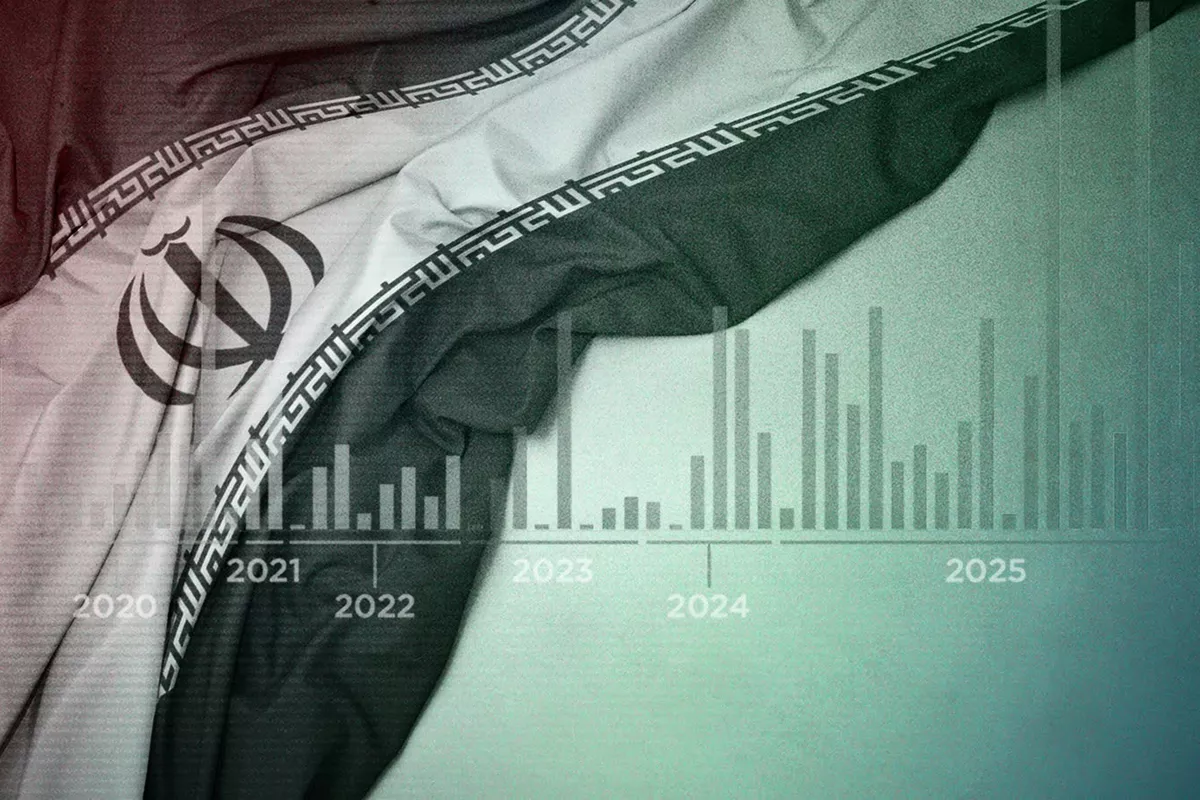 US Threatens Iran With Broad Economic Isolation as Hormuz Tensions Escalate