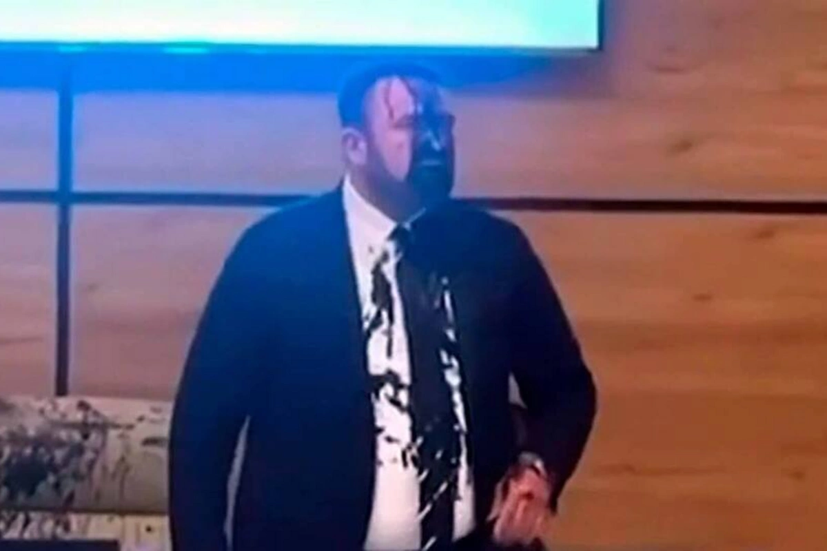 Opposition Member Throws Paint at Georgias CEC Head Amid Rising Political Tensions