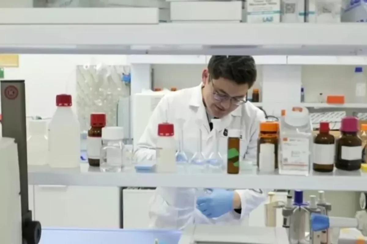 Kazakh Scientist Develops New Approach to Target Cancer Tumors