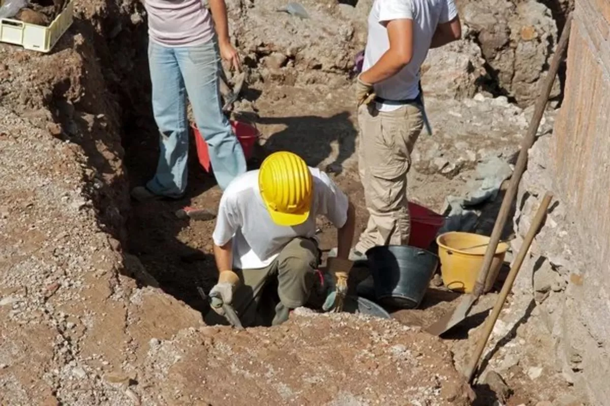 Ancient Water Pipeline Discovered on 65-Meter Hill in Tajikistan