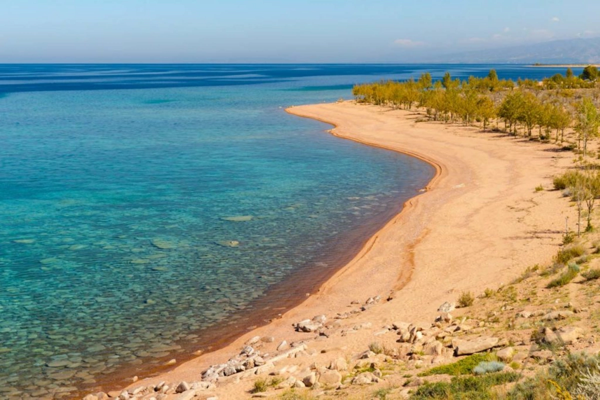 Kyrgyzstan Focuses on Protecting Lake Issyk-Kul from Declining Water Levels