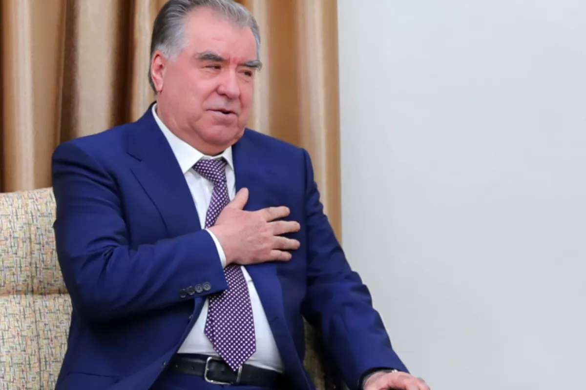 Tajik Leader Praises Joint Declaration Marking New Chapter in Azerbaijan-Armenia Relations
