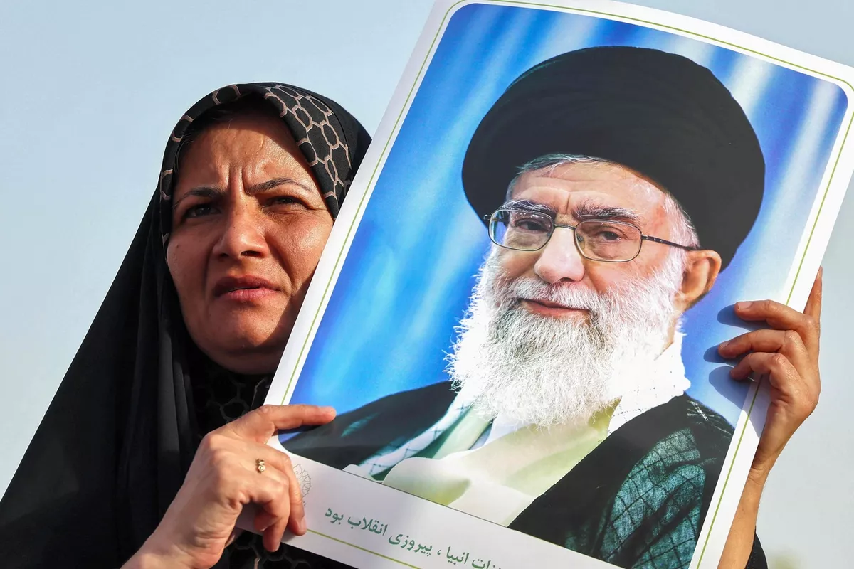 Iran to Hold Three-Day Farewell Ceremony for Ayatollah Khamenei
