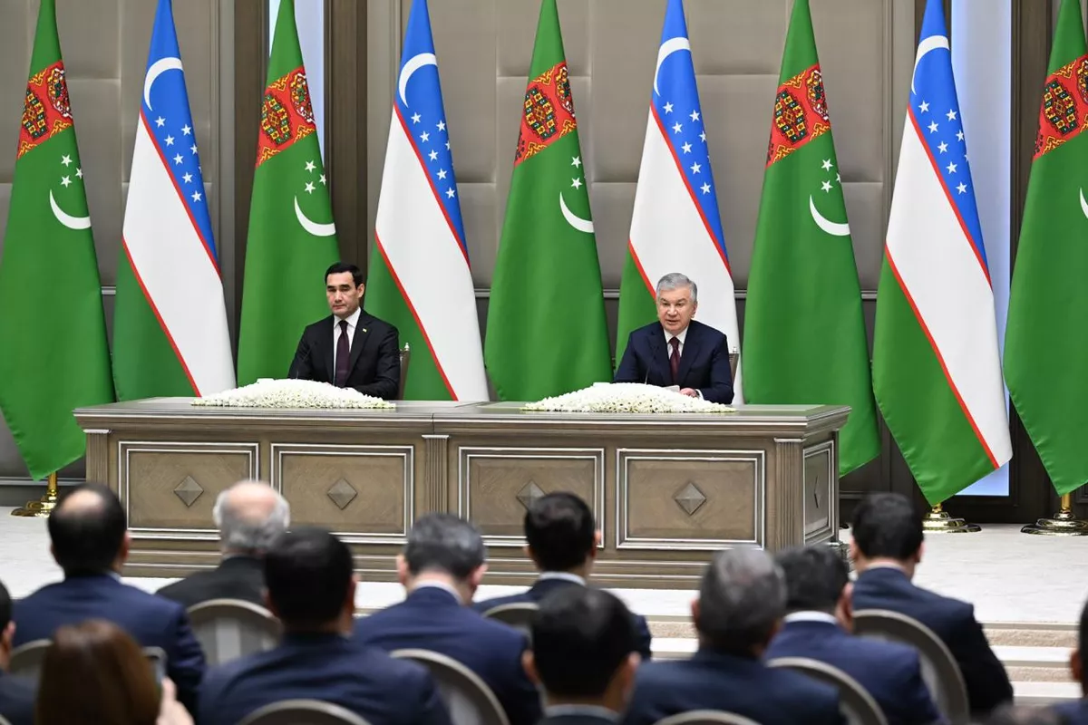 Uzbekistan, Turkmenistan Set Goal to Double Trade to $2 Billion
