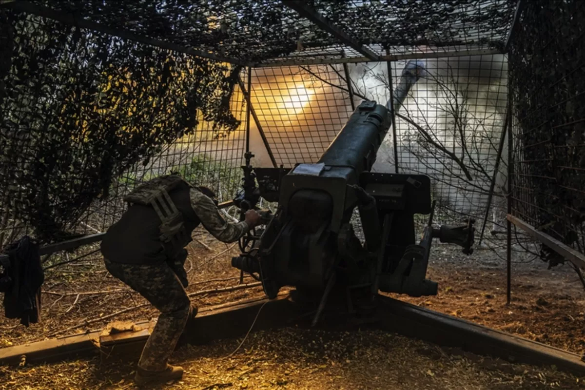 Russia Claims France Plans 2,000-Troop Deployment to Ukraine