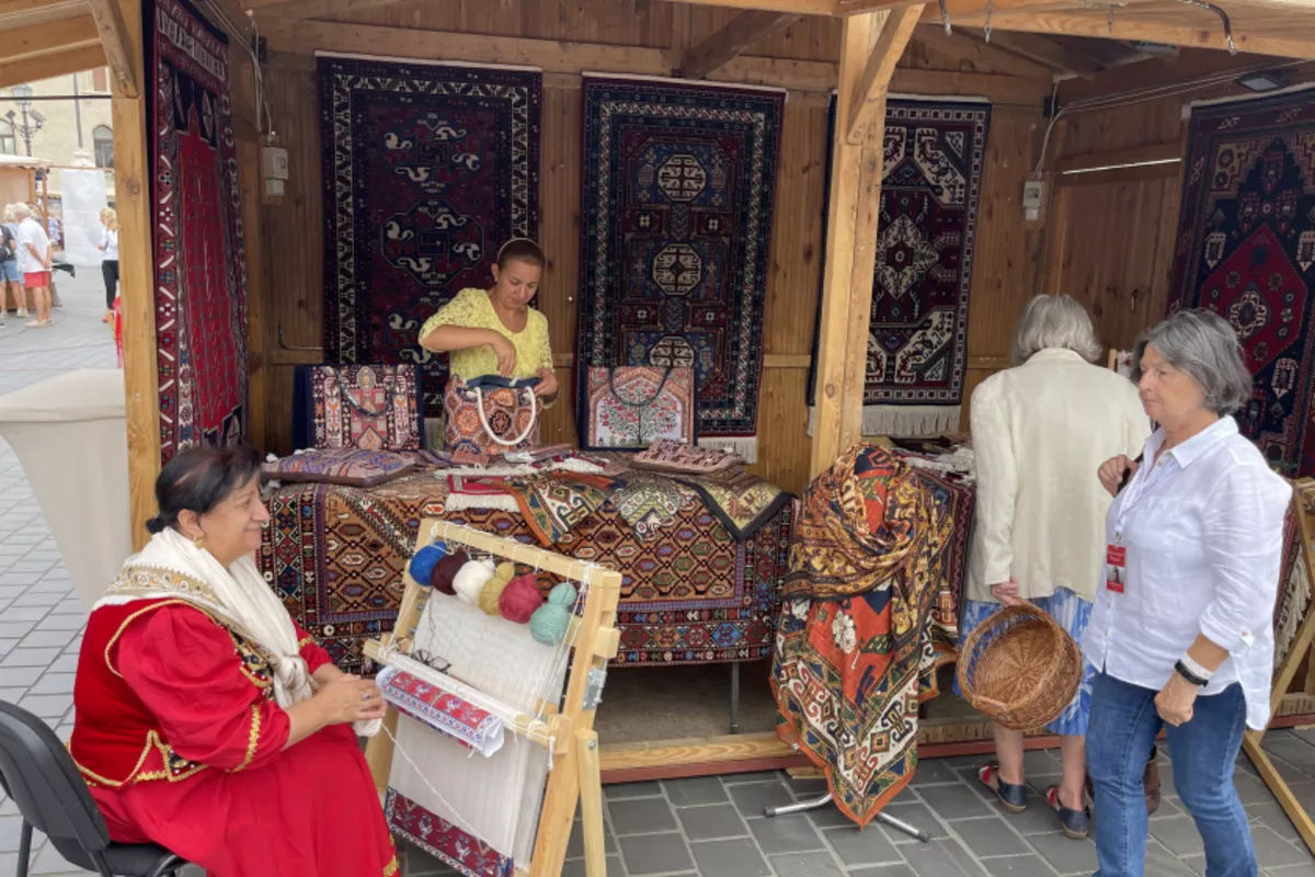 Azerbaijan Showcases Rich Folk Heritage at Hungary’s 39th International Festival