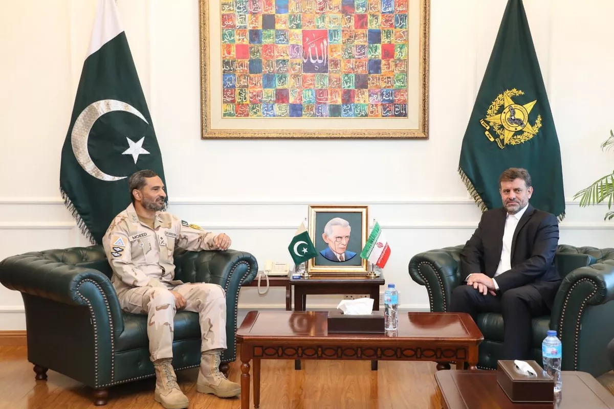 Iran and Pakistan Agree to Strengthen Intelligence Cooperation Against Drug Trafficking