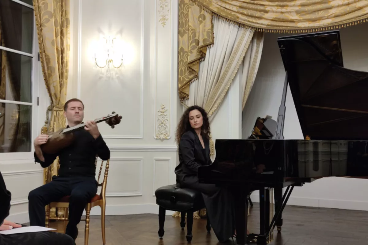 Victims of January 20 Tragedy Remembered in Paris