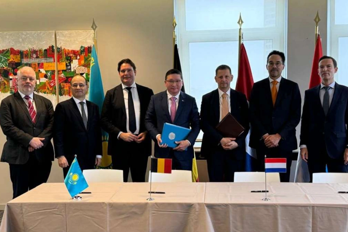 Kazakhstan and Benelux Countries to Remove Visa Reuqirements for Service Passport Holders