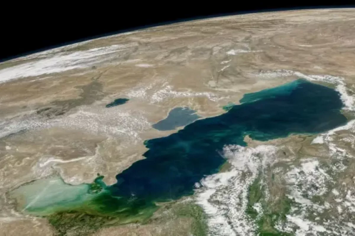 Iran Shifts Trade Through Russia and Caspian Sea to Bypass Maritime Blockade