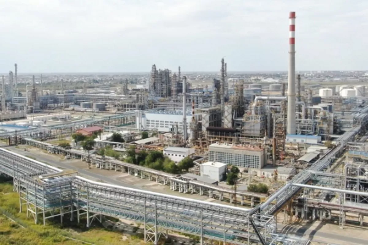 Kazakhstan Plans Fourth Oil Refinery, Targets Investors