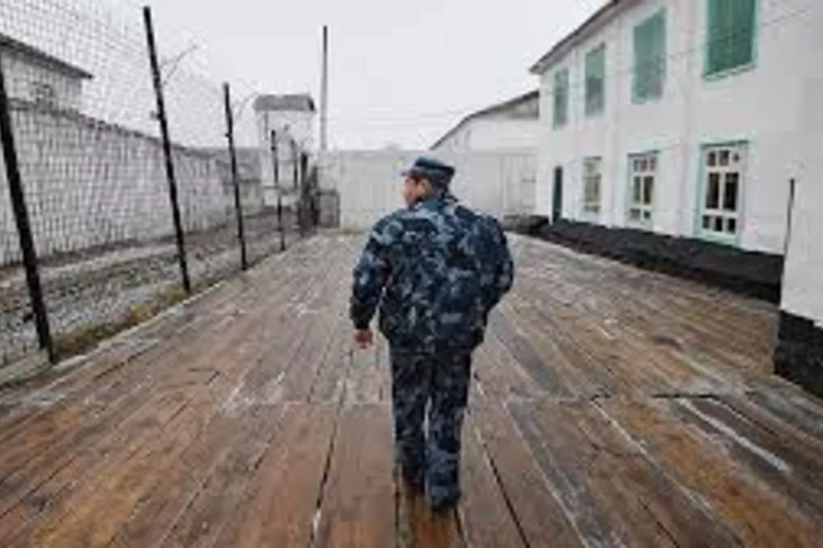 Kyrgyz Prisoners Face Delays in Transfer from Russia