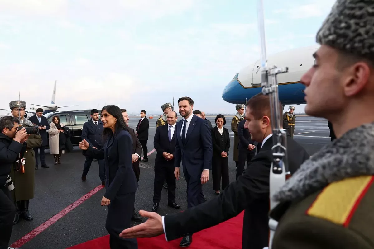 The Great Eurasian Realignment: Russia Weakens, America Advances