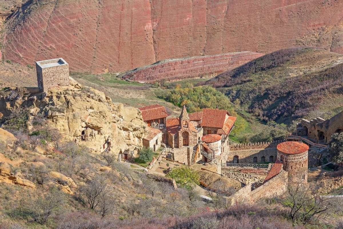 Davit Gareja - Keshikchidag, the Border-Straddling Monastic Marvel