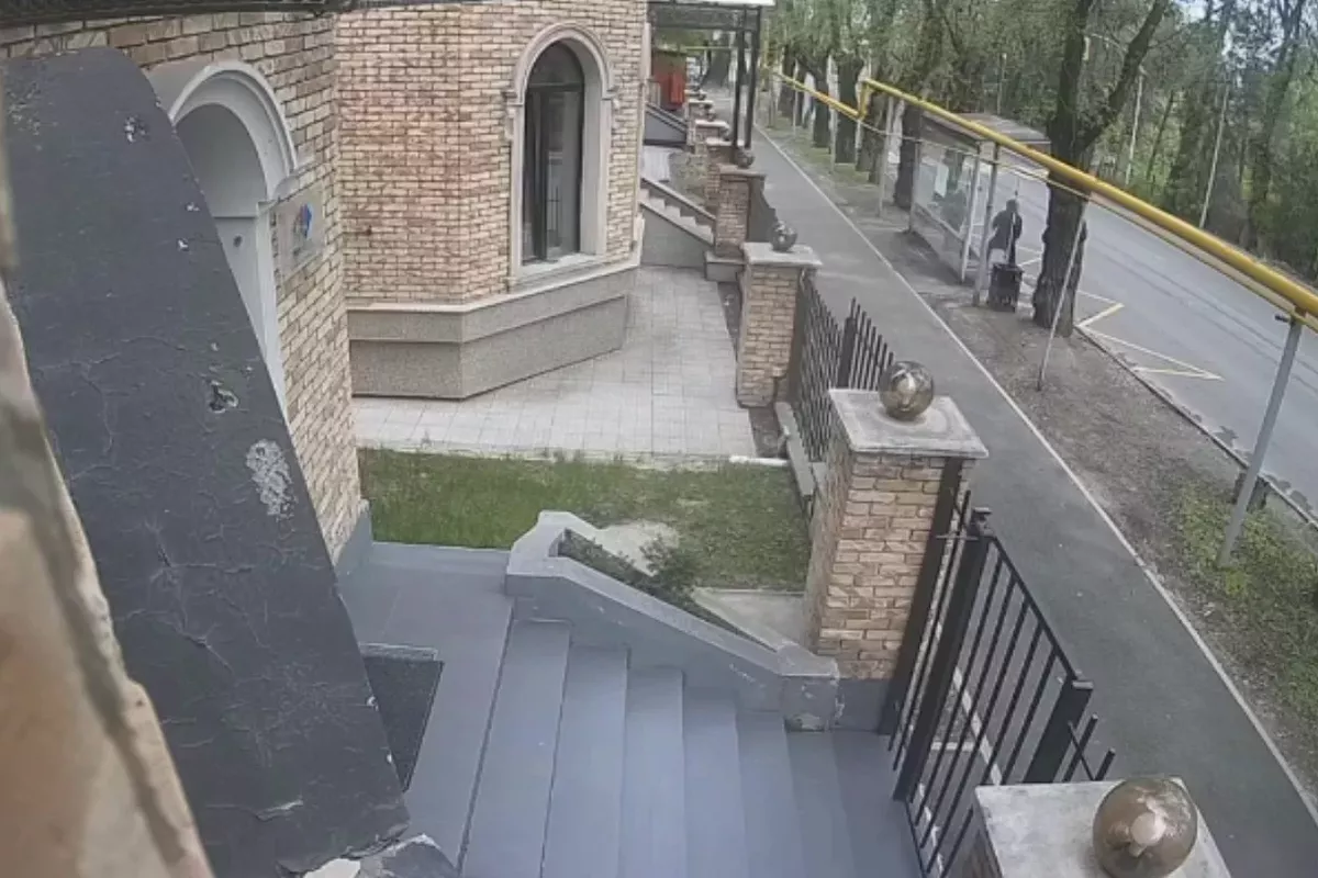 Brutal Assault on Pensioner Shocks Kazakh Residents - VIDEO