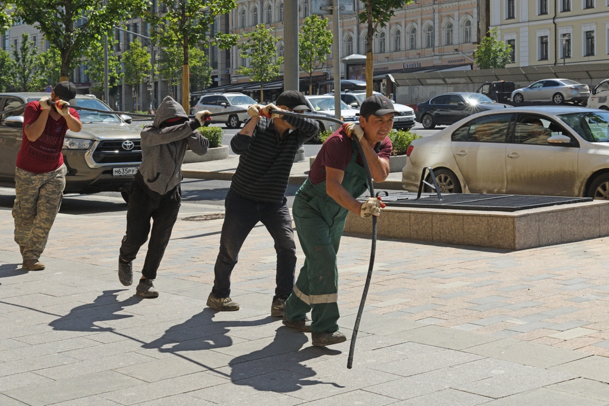 Russia Looks to South Asia for Immigrant Workers as Flow from Central Asia Dries Up