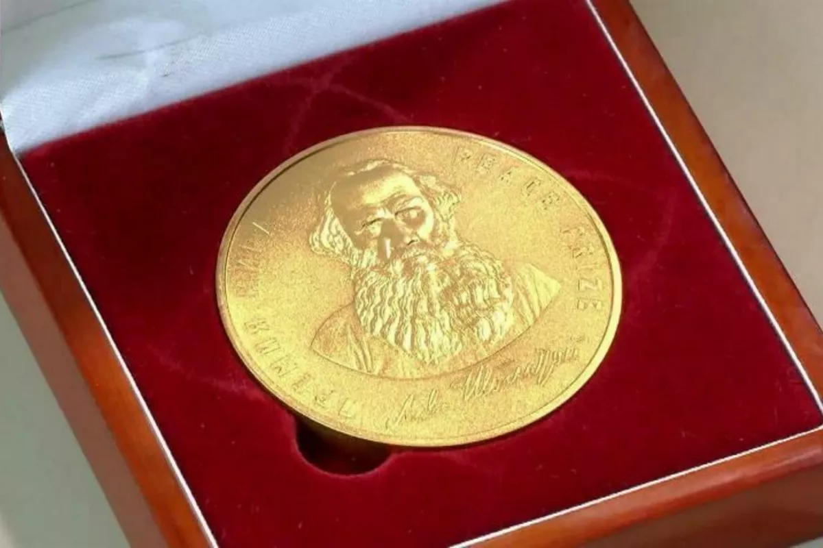 Kyrgyzstan President Nominated for Leo Tolstoy Peace Prize