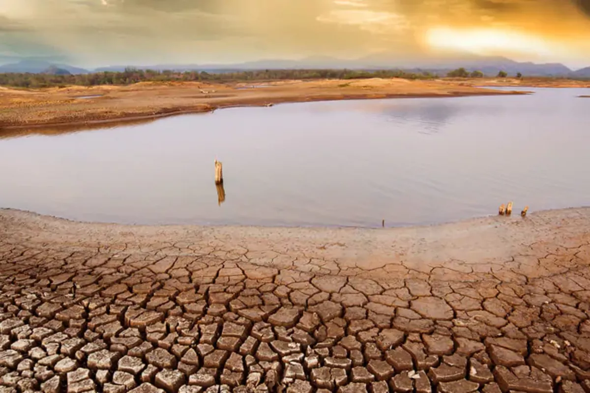 Eurasian Development Bank Warns of Mounting Risks for Central Asia